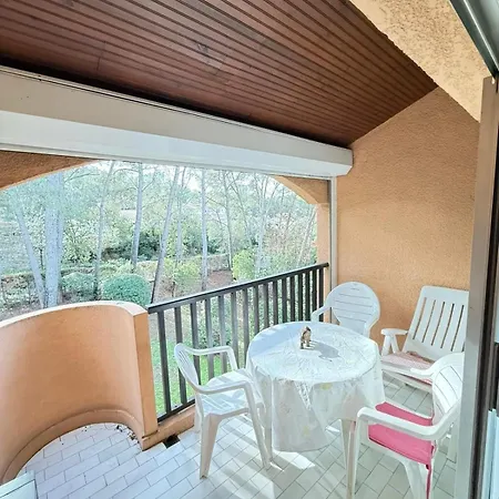Evasion Aux Cystes - Piscine & Terrasse
